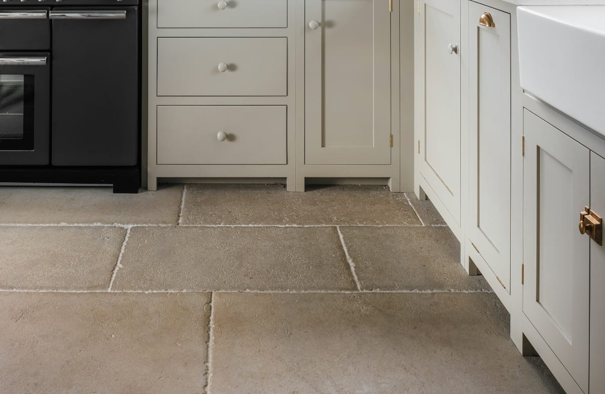 Natural Stone Flooring English Limestone Flooring At Ssah