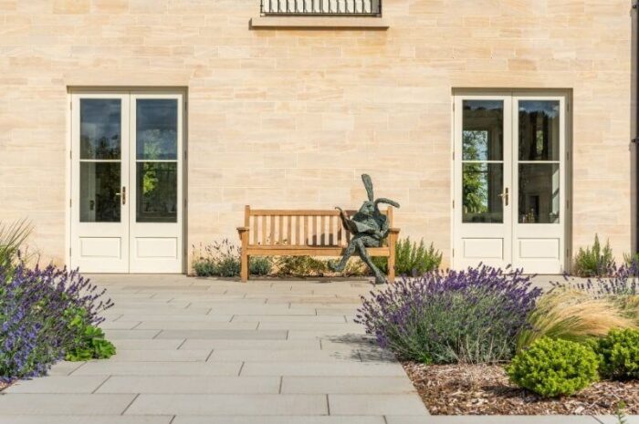 Limestone for luxurious interiors and gardens