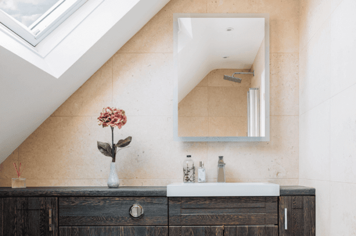 Incorporating stone in small spaces